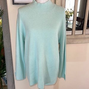 Halogen sweater long sleeves sea foam green Size Large NWT